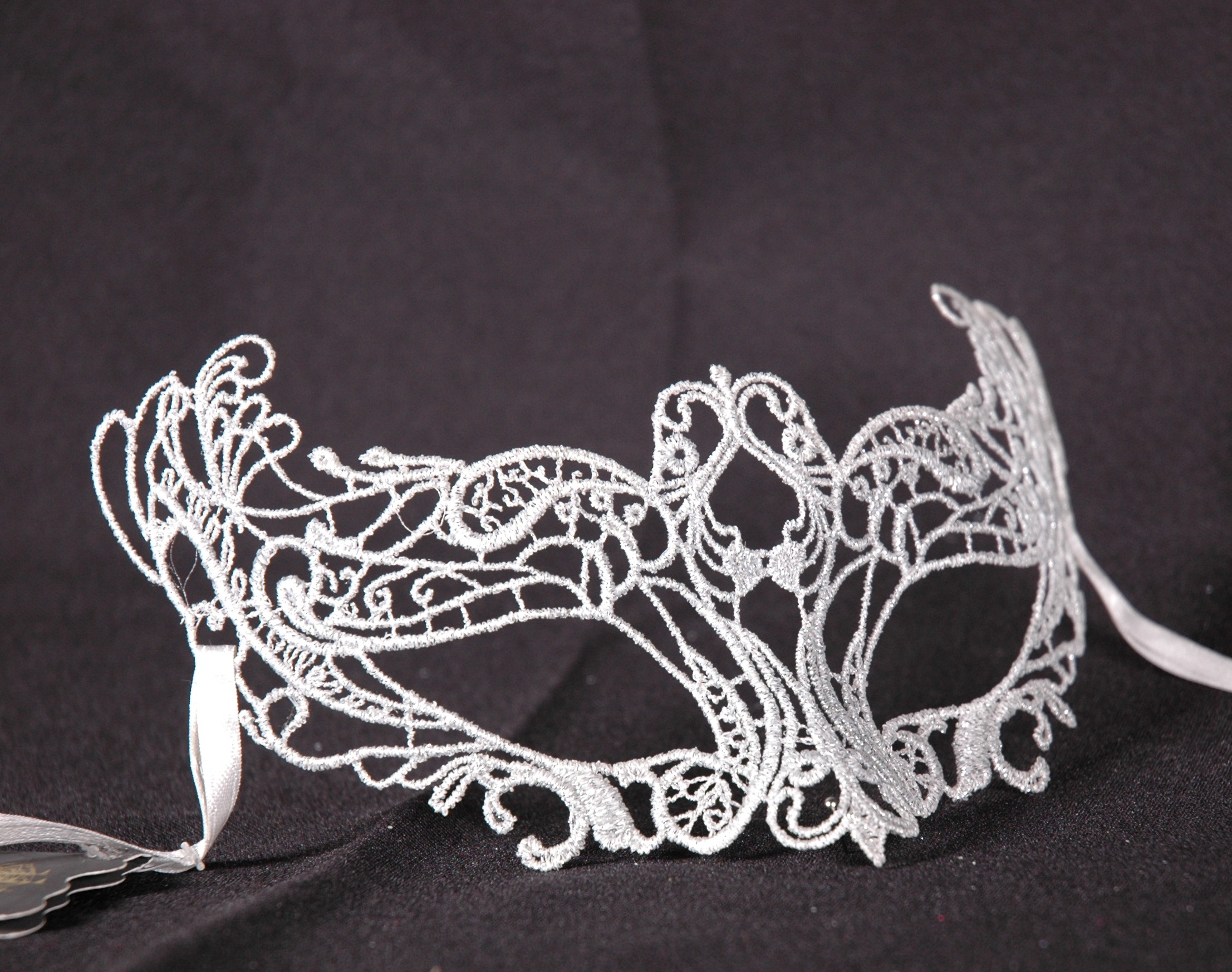 Venezianische Spitzen-Maske silber