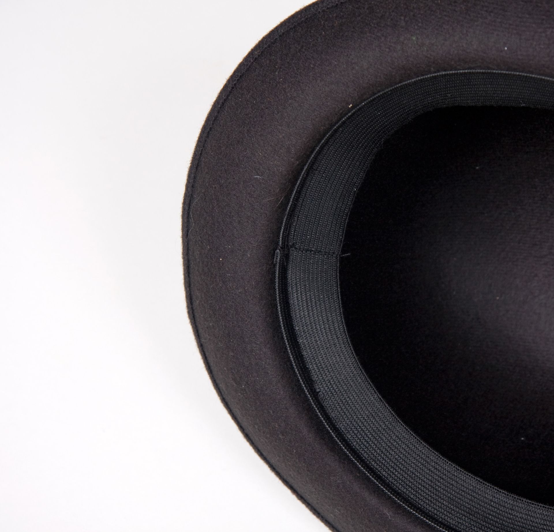 Schwarz Melone  Größe 59-62