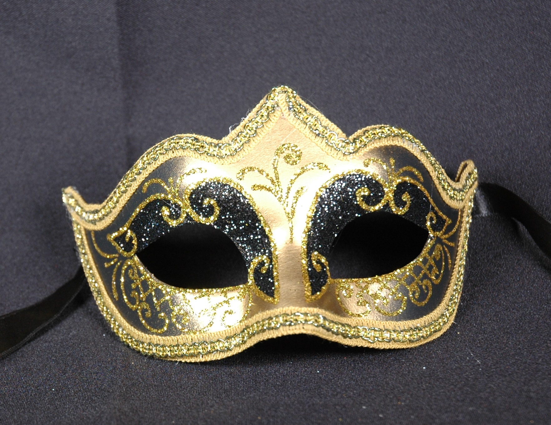 Venezianische Maske Columbine  PUNTA  Star  schwarz-gold