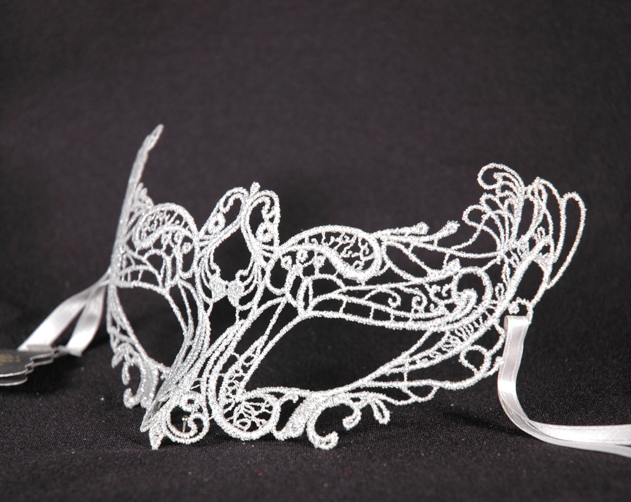 Venezianische Spitzen-Maske silber