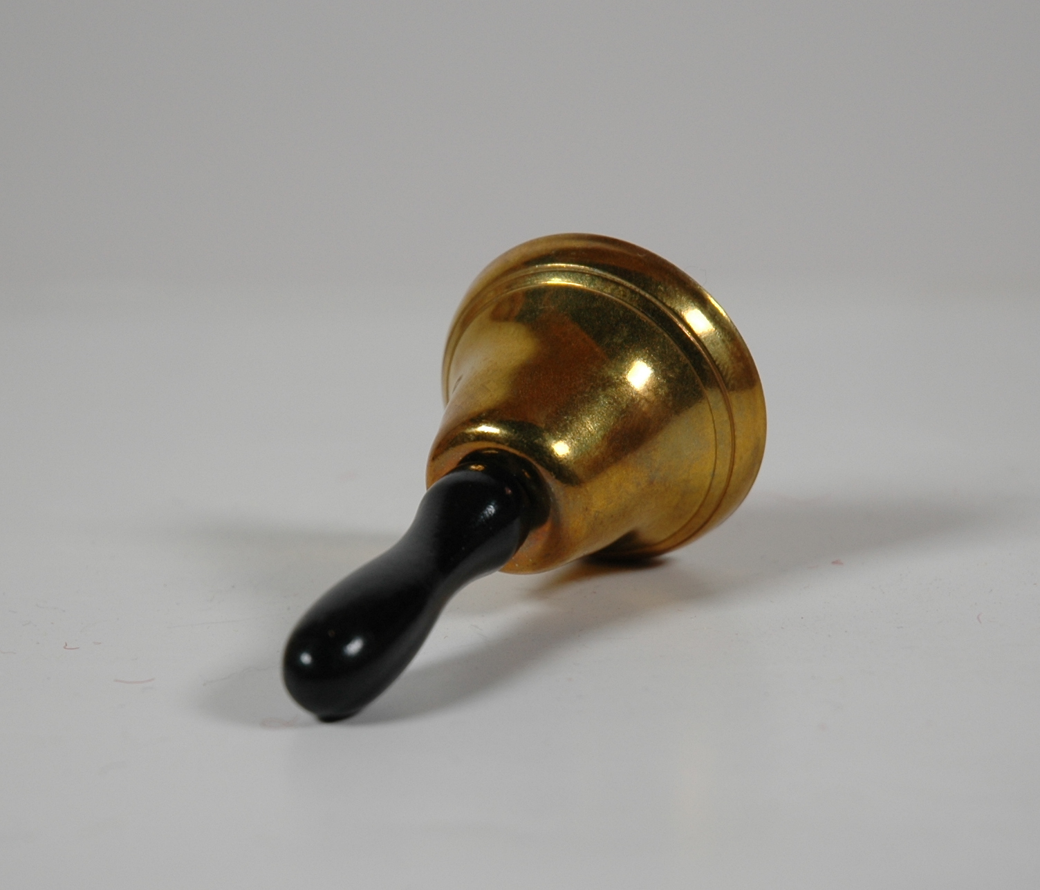 Tischglocke  ca. 7,5cm hoch