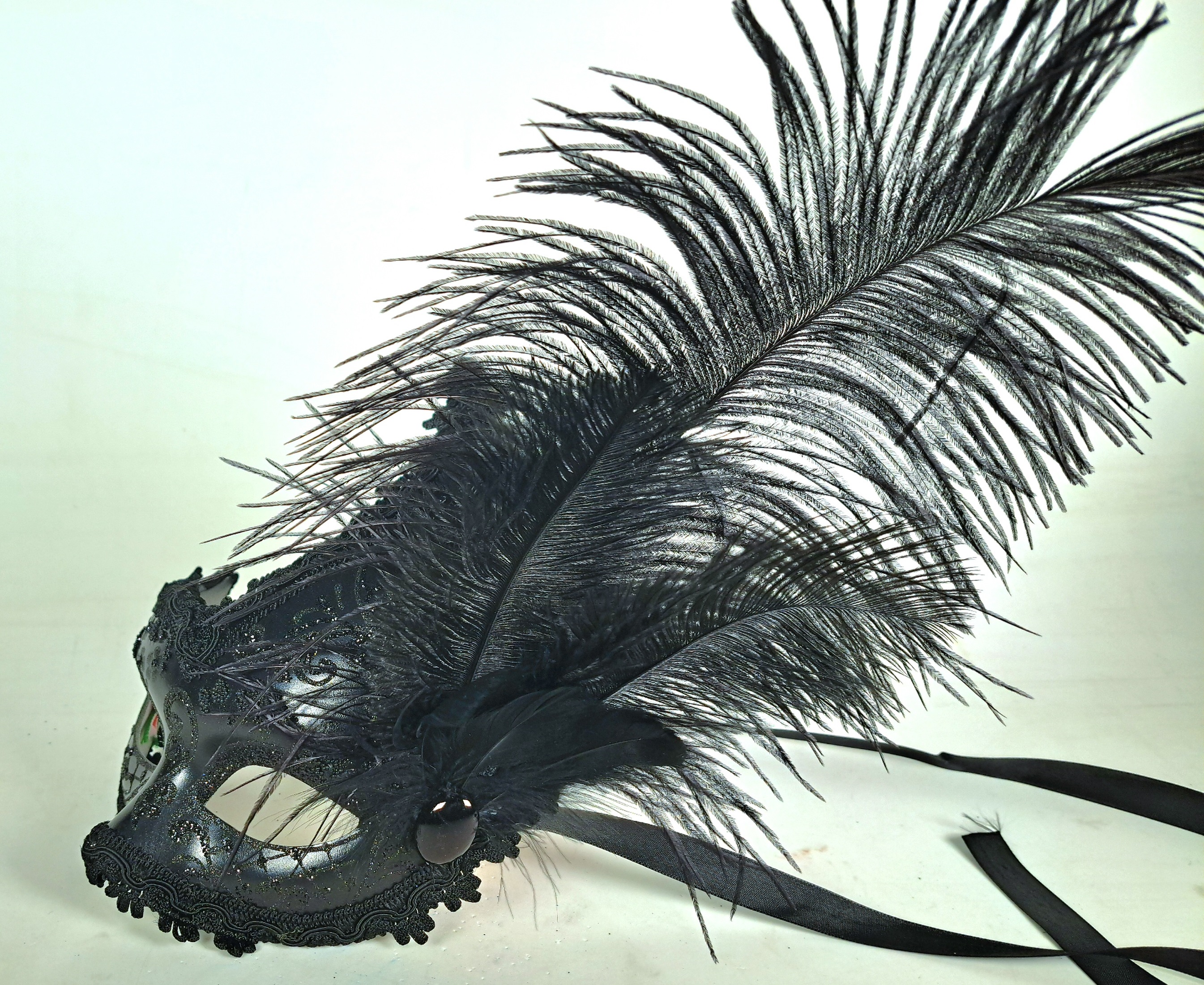 Venezianische Federmaske Onda "Giada" schwarz-schwarz