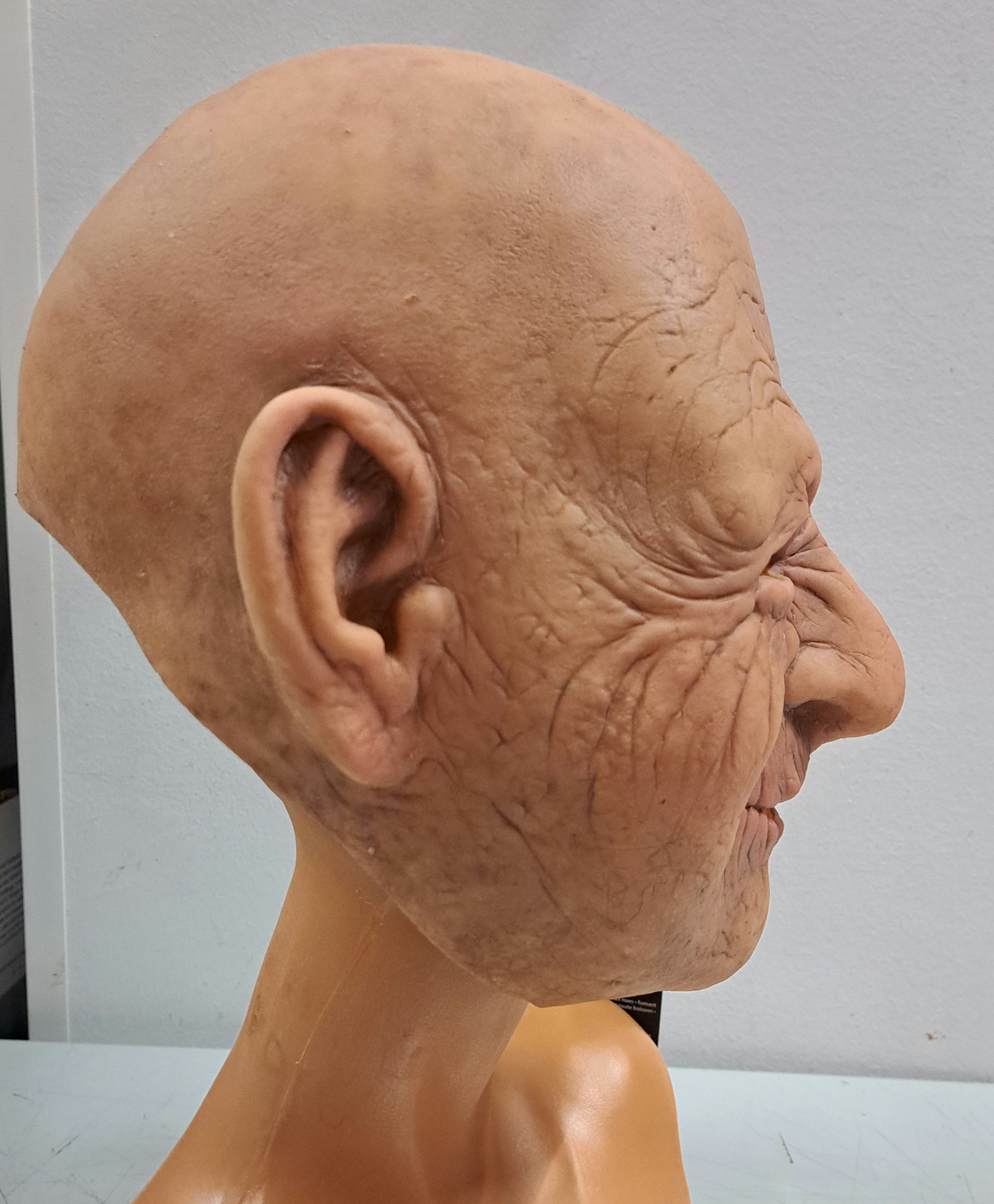 Gummi Masken "lachender Opa Leonard"