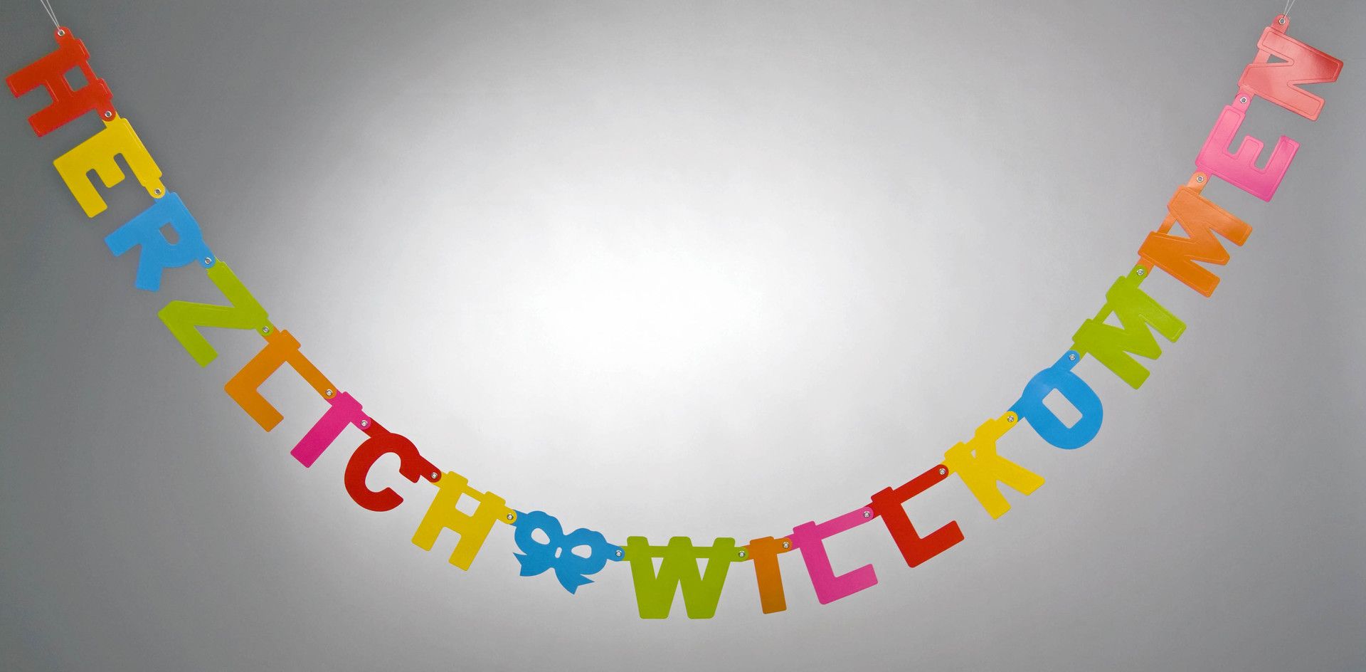 Herzlich Willkommen Buchstabenkette 195cm lang